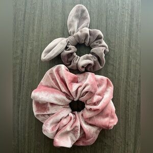 Hair scrunchy set